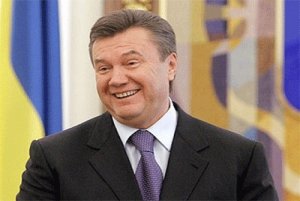 На дорогу, ведущую к охотничьим угодьям Януковича, потратили уже 103 млн грн (Фото, видео)