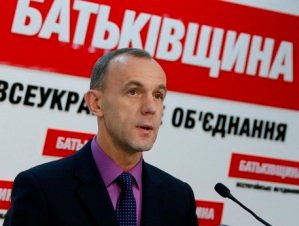 "Батьківщина" ухвалила рішення про входження до коалиції та пропонує зняти недоторканність з президента, депутатів і суддів
