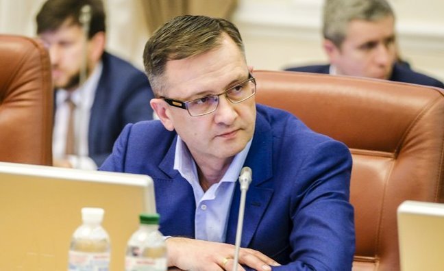 Министра Минфина Уманского "ушли" за проявление им коррупционных схем: «из за «скруток» с НДС бюджет недополучает 5 млрд в месяц»