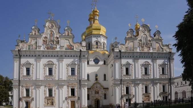 Факти про Свято-Успенський собор Києво-Печерської Лаври (Фото)