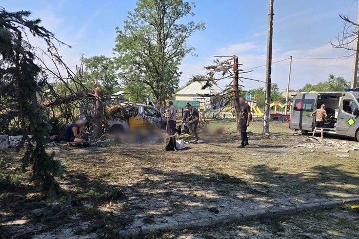 Злочини кремля: кількість жертв російського удару по Яровій на Донеччині зросла до 23 (Фото)
